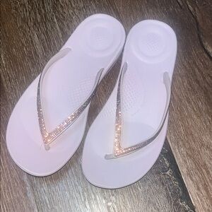 Fitflop Sandals Purple IQUSHION OMBRE SPARKLE FLIP-Flops US 7 EUC